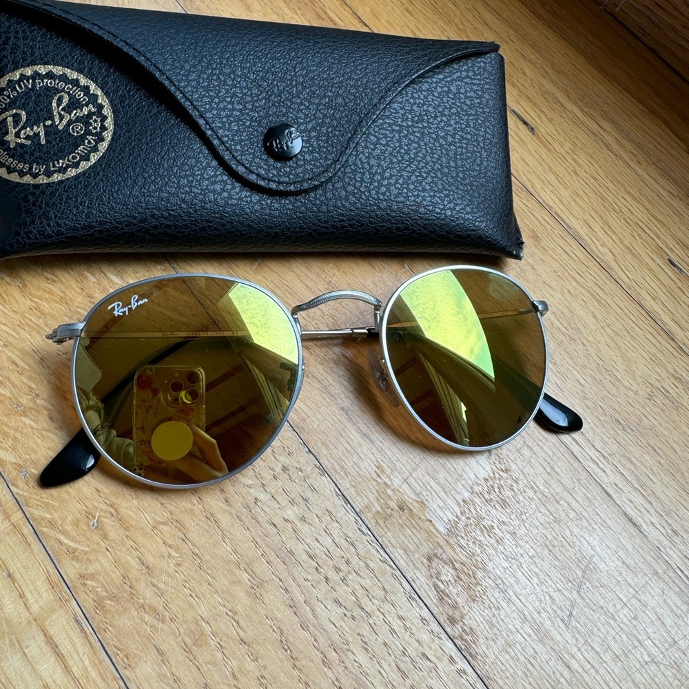 Ray-Ban Round Sunglasses